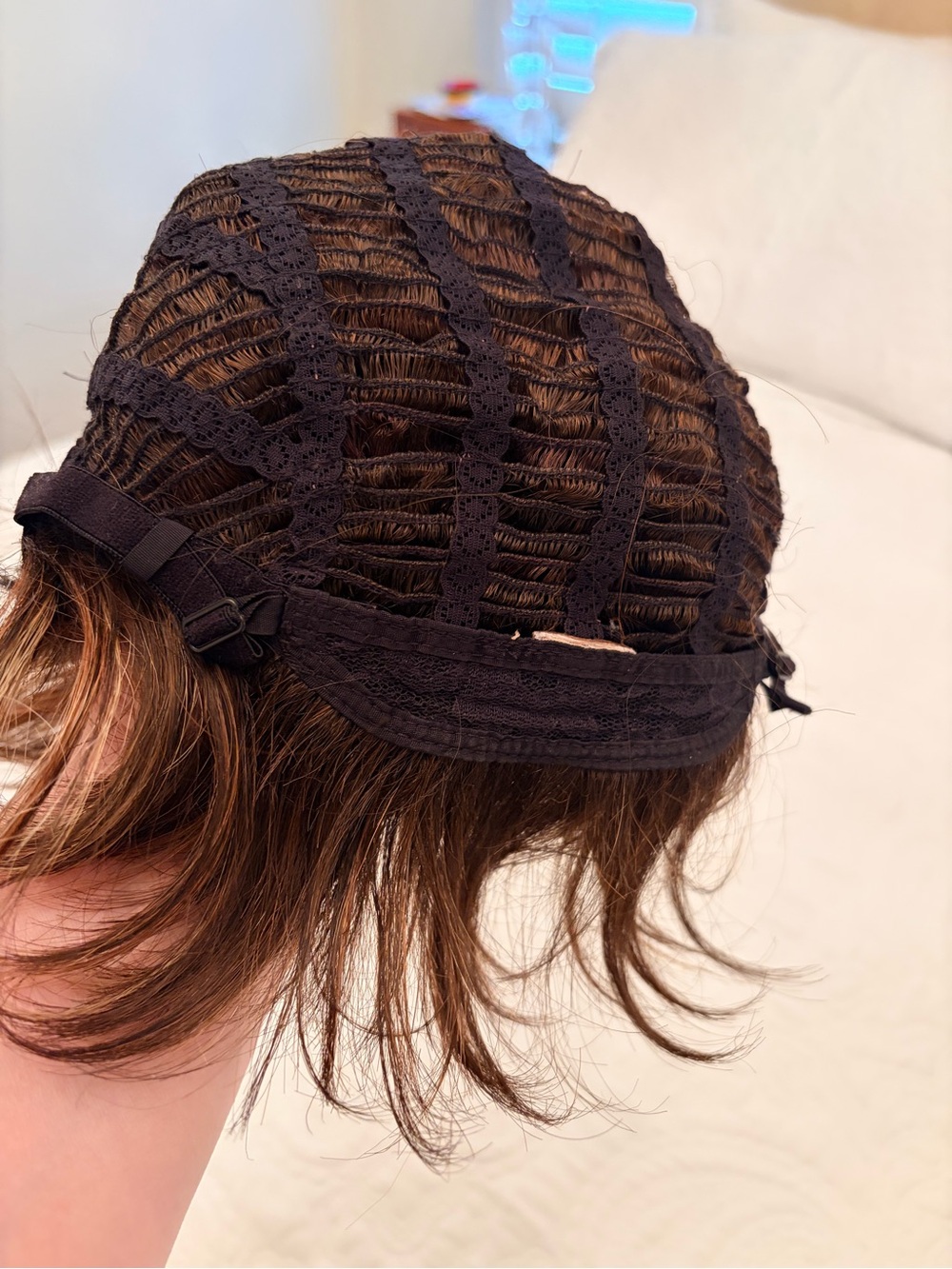 Wig - Picture 6 of 8